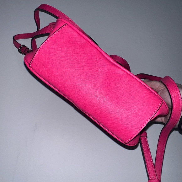 Guess Pink Backpack - Picture 6 of 6